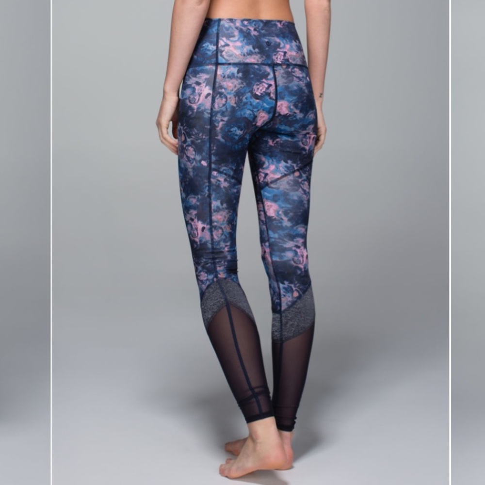 LULULEMON IF YOU’RE LUCKY LEGGING